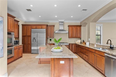 Casa en venta en Tampa, Florida, 5 dormitorios, 422.33 m2 № 1639693 - foto 14