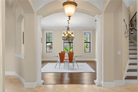 Casa en venta en Tampa, Florida, 5 dormitorios, 422.33 m2 № 1639693 - foto 15