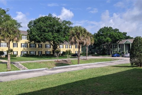 Condo in Orlando, Florida, 3 bedrooms № 2370821 - photo 4
