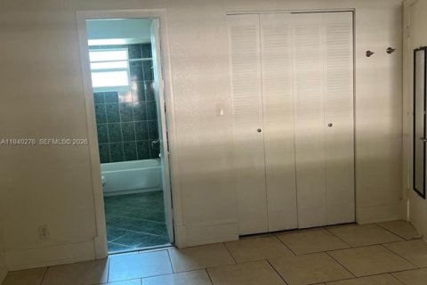 Appartement à louer à Lauderdale Lakes, Floride: 1 chambre, 63.55 m2 № 1998143 - photo 7