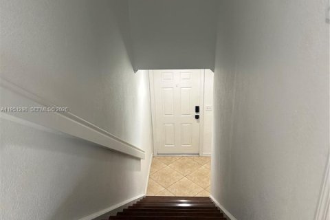 Снять в аренду квартиру в Делрей-Бич, Флорида 2 спальни, 111.48м2, № 2007279 - фото 9