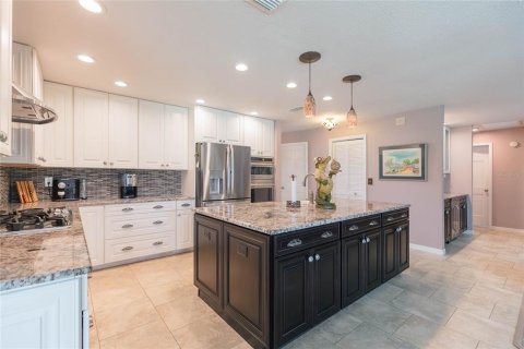 Villa ou maison à vendre à Apollo Beach, Floride: 4 chambres, 270.53 m2 № 2310613 - photo 15