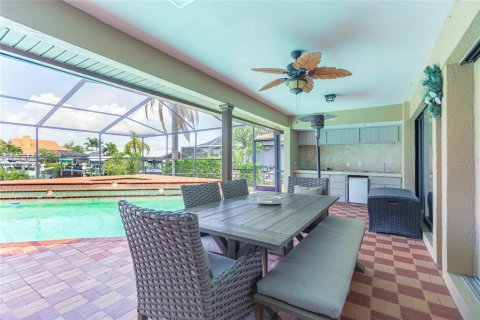 Villa ou maison à vendre à Apollo Beach, Floride: 4 chambres, 270.53 m2 № 2310613 - photo 30