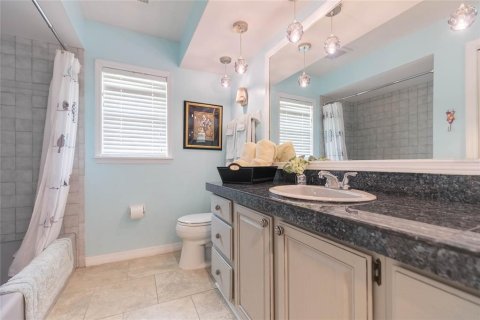 Villa ou maison à vendre à Apollo Beach, Floride: 4 chambres, 270.53 m2 № 2310613 - photo 26