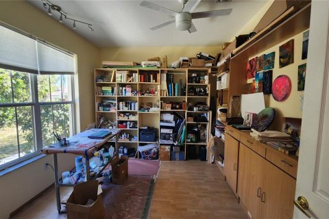 Condo in North Port, Florida, 2 bedrooms  № 2376644 - photo 14