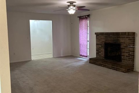 Casa en alquiler en Lakeland, Florida, 3 dormitorios, 158.96 m2 № 1831888 - foto 3