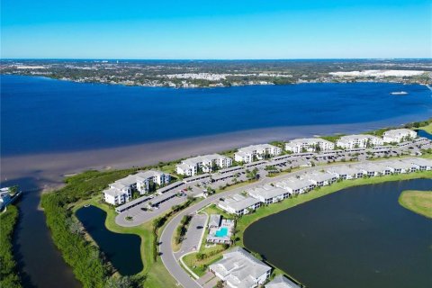 Condominio en venta en Bradenton, Florida, 2 dormitorios, 114.46 m2 № 1899198 - foto 1