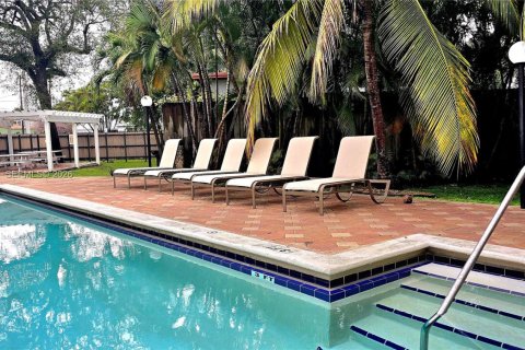 Copropriété à louer à Miami, Floride: 2 chambres, 77.2 m2 № 2002872 - photo 26