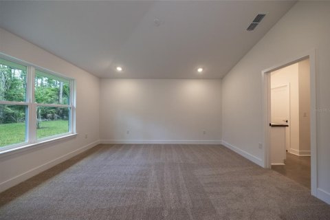 House in Palm Coast, Florida 3 bedrooms, 139.82 sq.m. № 2223815 - photo 11