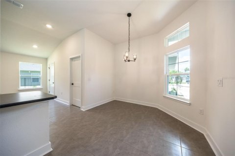 House in Palm Coast, Florida 3 bedrooms, 139.82 sq.m. № 2223815 - photo 8