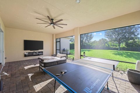 Villa ou maison à vendre à Jupiter, Floride: 5 chambres, 351.64 m2 № 2421340 - photo 15