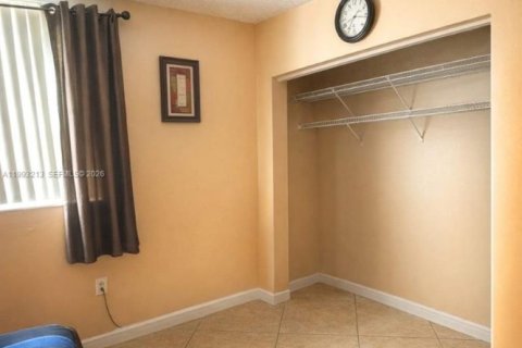 Купить кондоминиум в Майами, Флорида 2 спальни, 76.83м2, № 2058270 - фото 7