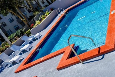 Купить кондоминиум в Майами, Флорида 2 спальни, 76.83м2, № 2058270 - фото 14