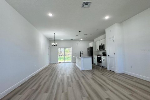Casa en alquiler en Citrus Springs, Florida, 4 dormitorios, 143.81 m2 № 1881003 - foto 5