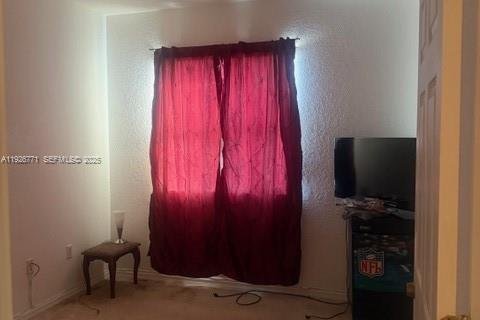 Villa ou maison à louer à Homestead, Floride: 3 chambres, 174.1 m2 № 1986627 - photo 11