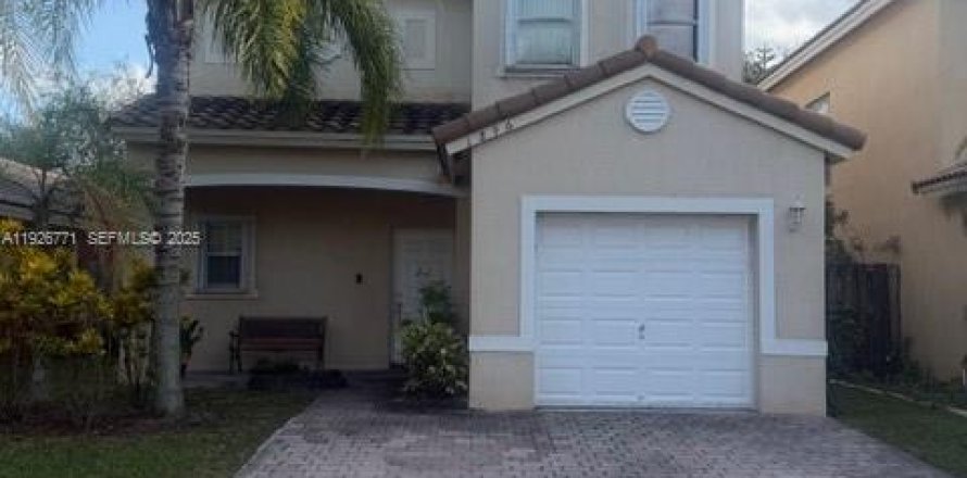 Villa ou maison à Homestead, Floride 3 chambres, 174.1 m2 № 1986627