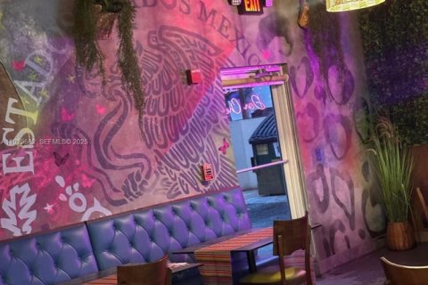 Immobilier commercial à vendre à Palmetto Bay, Floride № 1988577 - photo 3