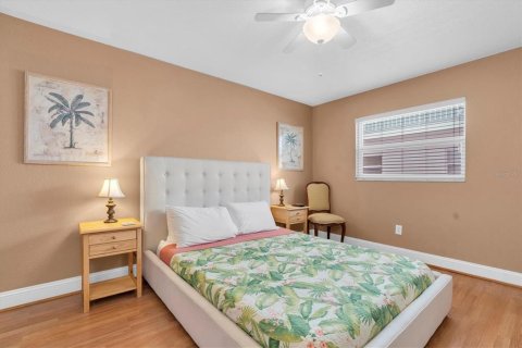 Condominio en venta en Indian Rocks Beach, Florida, 2 dormitorios, 102.19 m2 № 2137444 - foto 17