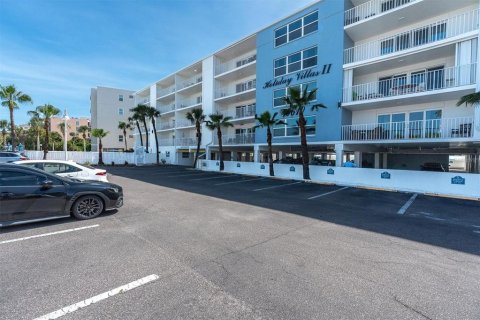Condominio en venta en Indian Rocks Beach, Florida, 2 dormitorios, 102.19 m2 № 2137444 - foto 2