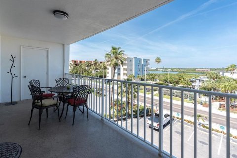 Condo à Indian Rocks Beach, Floride, 2 chambres  № 2137444