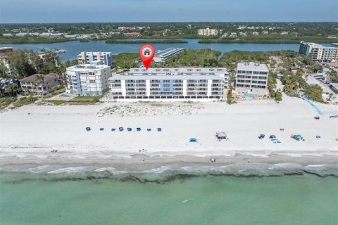 Condominio en venta en Indian Rocks Beach, Florida, 2 dormitorios, 102.19 m2 № 2137444 - foto 3