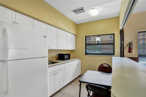 Copropriété à vendre à Margate, Floride: 2 chambres, 91.97 m2 № 2027126 - photo 29
