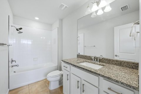 Villa ou maison à vendre à Lakewood Ranch, Floride: 5 chambres, 251.77 m2 № 2132988 - photo 21