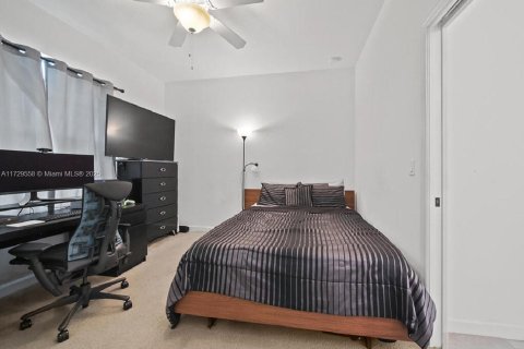 Casa en venta en Port St. Lucie, Florida, 4 dormitorios, 184.78 m2 № 1892746 - foto 19