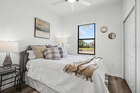 Купить виллу или дом в Кейп-Корал, Флорида 3 комнаты, 160.44м2, № 2212230 - фото 24