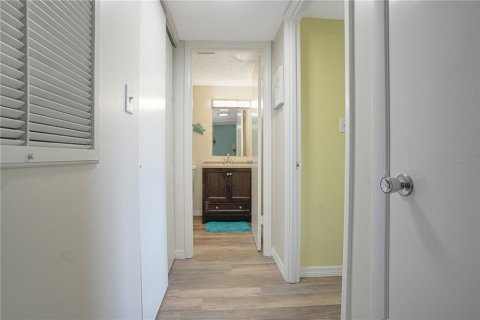Купить кондоминиум в Брейдентон, Флорида 6 комнат, 106.28м2, № 1562443 - фото 11