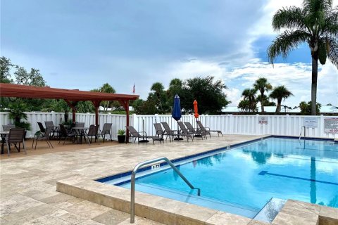 Condo in Crystal River, Florida, 2 bedrooms  № 1304269 - photo 28