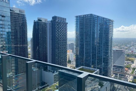 Copropriété à louer à Miami, Floride: 3 chambres, 154.22 m2 № 1823729 - photo 1