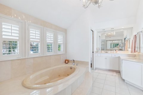 Villa ou maison à vendre à Boca Grande, Floride: 3 chambres, 268.02 m2 № 2437246 - photo 16