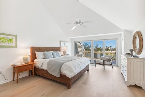Villa ou maison à vendre à Boca Grande, Floride: 3 chambres, 268.02 m2 № 2437246 - photo 12