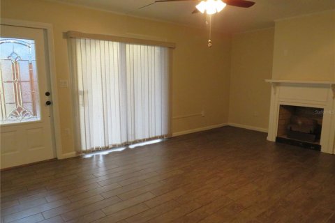 Townhouse in New Smyrna Beach, Florida 2 bedrooms, 123.37 sq.m. № 1795887 - photo 8