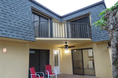 Townhouse in New Smyrna Beach, Florida 2 bedrooms, 123.37 sq.m. № 1795887 - photo 5