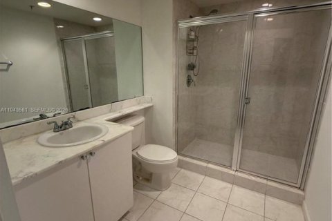 Condominio en alquiler en Aventura, Florida, 2 dormitorios, 109.07 m2 № 2152793 - foto 5