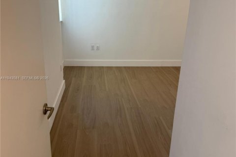 Condominio en alquiler en Aventura, Florida, 2 dormitorios, 109.07 m2 № 2152793 - foto 8