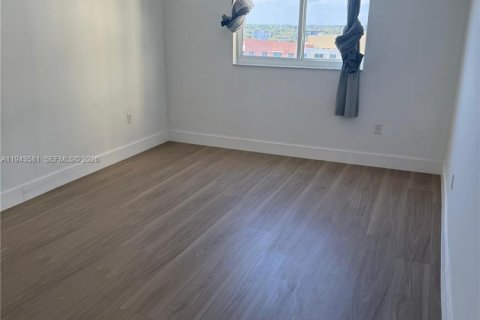 Condominio en alquiler en Aventura, Florida, 2 dormitorios, 109.07 m2 № 2152793 - foto 2