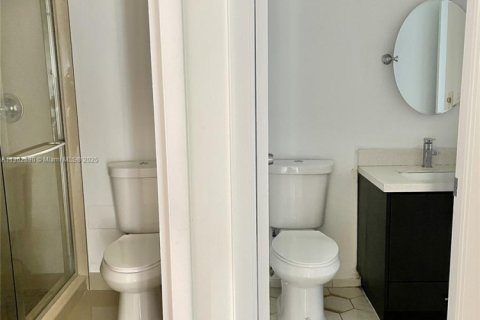 Condo in Aventura, Florida, 1 bedroom  № 1954083 - photo 6