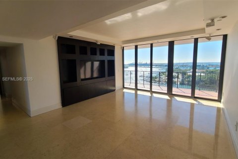 Condo in Miami Beach, Florida, 3 bedrooms № 2006765 - photo 6
