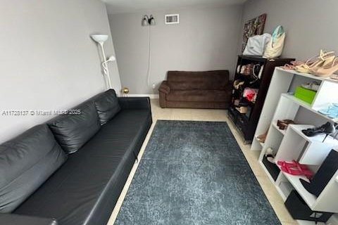 Copropriété à vendre à Sunny Isles Beach, Floride: 2 chambres, 81.29 m2 № 2018535 - photo 14