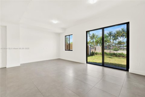 Touwnhouse à louer à Homestead, Floride: 4 chambres, 163.51 m2 № 1969725 - photo 14