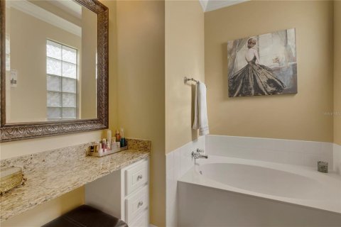 Casa en venta en Orlando, Florida, 4 dormitorios, 233.56 m2 № 1913776 - foto 19
