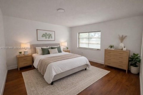 Immobilier commercial à vendre à Miami, Floride: 238.2 m2 № 2421079 - photo 3