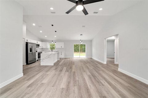 House in Dunnellon, Florida 3 bedrooms, 128.21 sq.m. № 1844964 - photo 7
