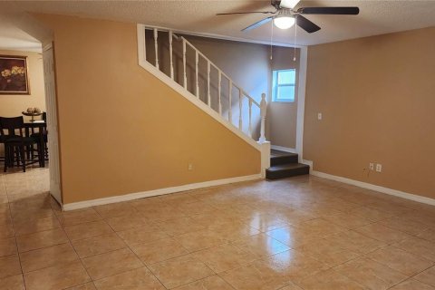 Casa en venta en Orlando, Florida, 4 dormitorios, 134.52 m2 № 1856166 - foto 3