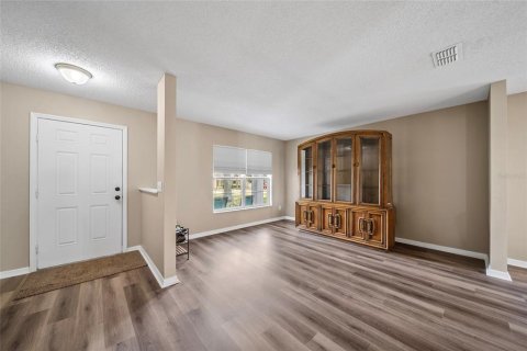Casa en venta en Clermont, Florida, 7 dormitorios, 374.58 m2 № 1853827 - foto 5