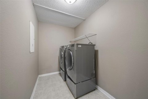 Casa en venta en Clermont, Florida, 7 dormitorios, 374.58 m2 № 1853827 - foto 17