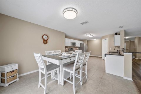 Casa en venta en Clermont, Florida, 7 dormitorios, 374.58 m2 № 1853827 - foto 10